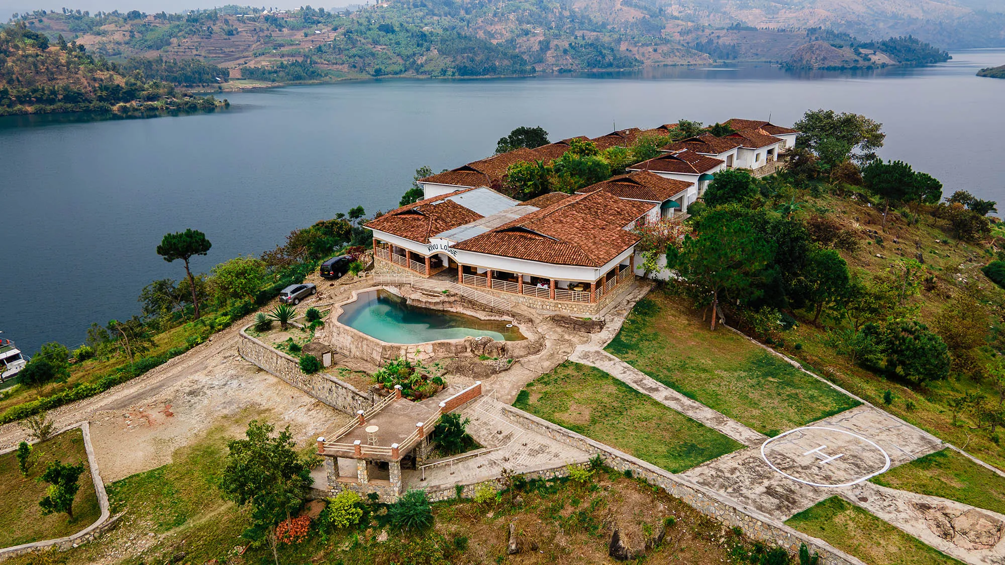 Lakefront Suite - Kivu Lodge